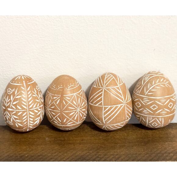 NWT: The Farmhouse by Rachel Ashwell - Engraved Wooden Easter Eggs (set of 4_ - Picture 12 of 12